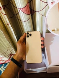 آيفون ١١ برو ماكس • ٢٥٦ • ذهبي