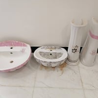 مغاسل • طباخ واحد عاطل • ثريات