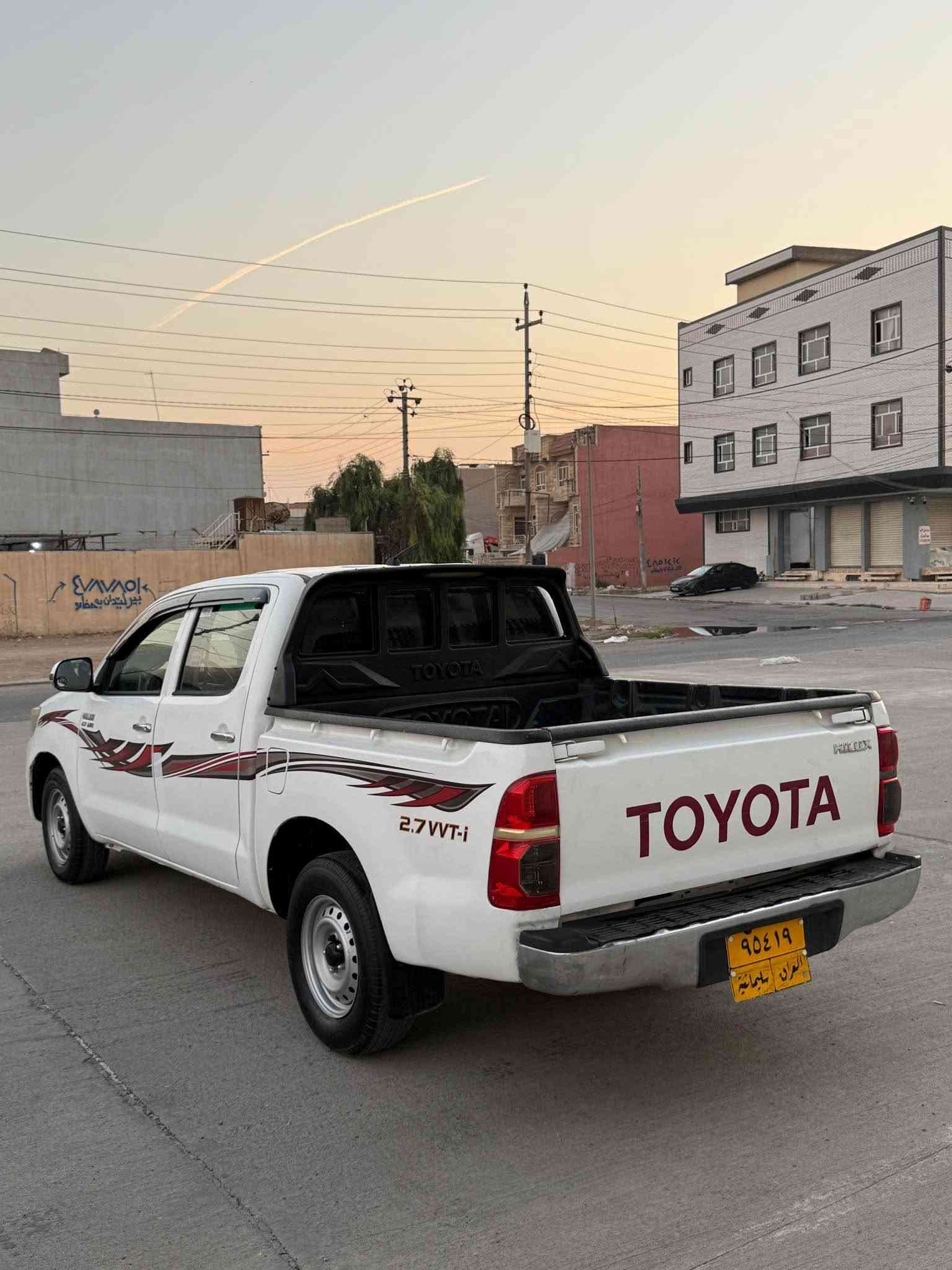 موديل ٢٠١٣ • نص سقف • ٤ تواير جديدة