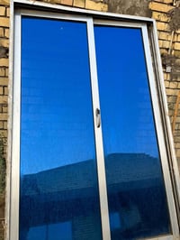 بغداد • ارتفاع ٢م١٠سم • عرض ١٫٣-٢٫٣م