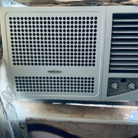 مكيف جنرال • نضيف جداً • موتور ضعيف