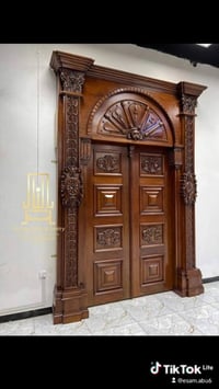 معمل أبواب • خشب زان • قرب مطعم زيتون