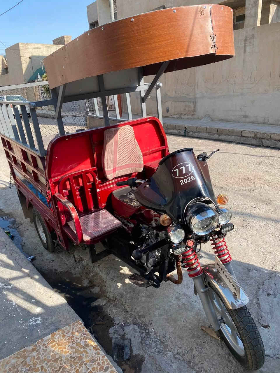 ستوته للبيع موديل 2024 ستوته شرط نضافه فول وايرمنيه ✔️ جديده نضافتها كدام العين الستوته ما يعوزها برغي ☑️ 
السعر مليون و 700 وبيها مجال للطيبين ✅
رقم الهاتف ***********✅
