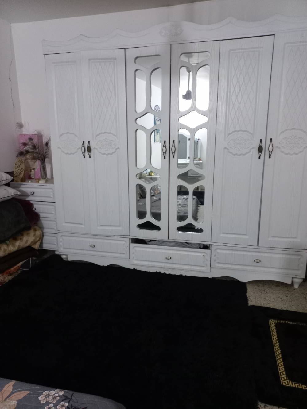 غرفة كانتري • دوشك نفرين • بدون سرير