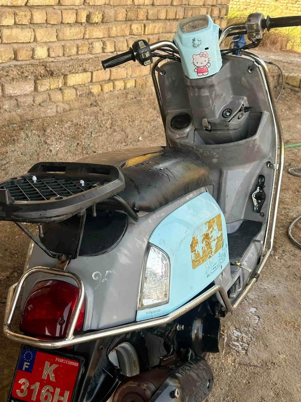 ماكس بوليسي • ٢٠١٠ • نضيفة