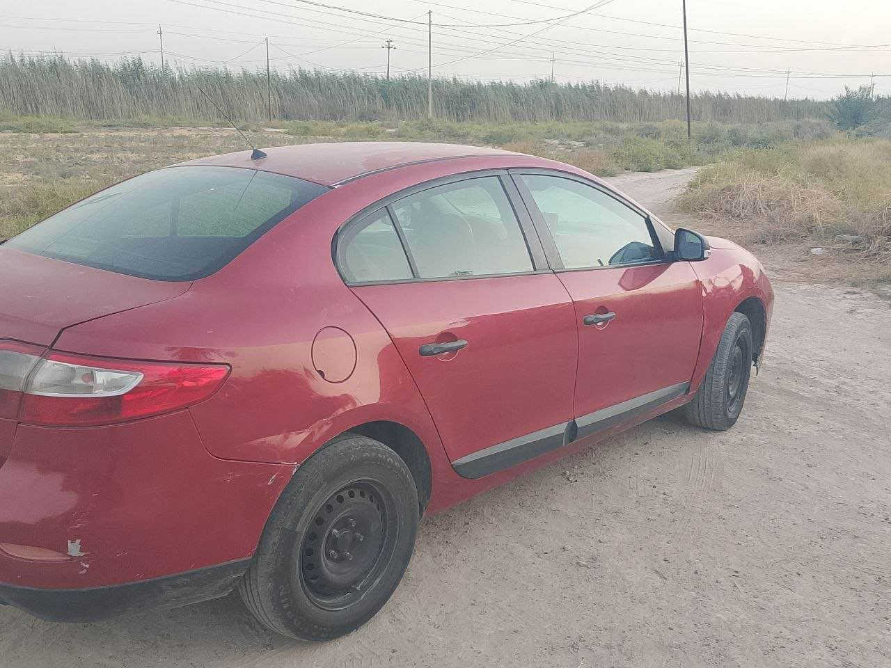 سيارة رينو فلونس موديل2012 رقم بغداد تحويل ثاني يوم ضربتها خفيفة با الجاملغ الامامي بدون داخل مصحلة تمام مكينة حلوة لاتنقيص ولاتبخير فقط صوت بسيط با الراجز اول متشتغل ويروح السعر 55 مجال بسيط اتصال *********** المحمودية, بابل
