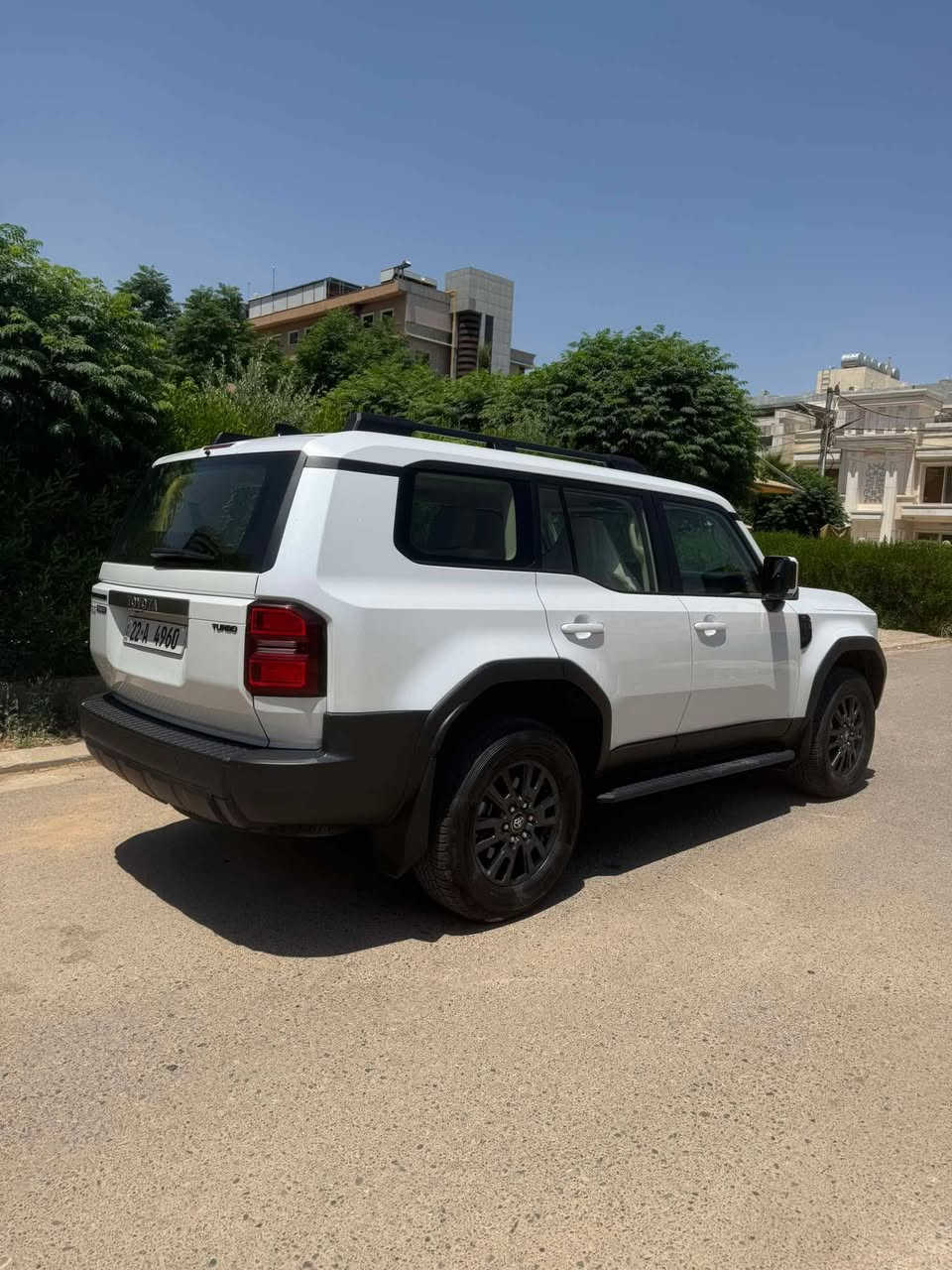 للبيع برادو فئة R0 قطعتين ضمان تويوتا العراق
١/ ٢٠٢٥ لون اسود ماشية ١١ الف رقم بغداد مغلفة ppf 
سعرها ٤٦٥$
٢/ ٢٠٢٤ لون ابيض ماشية ١٩ الف رقم اربيل 
سعرها ٤٤٠$ 
(***********) ،موقع السيارات بغداد
