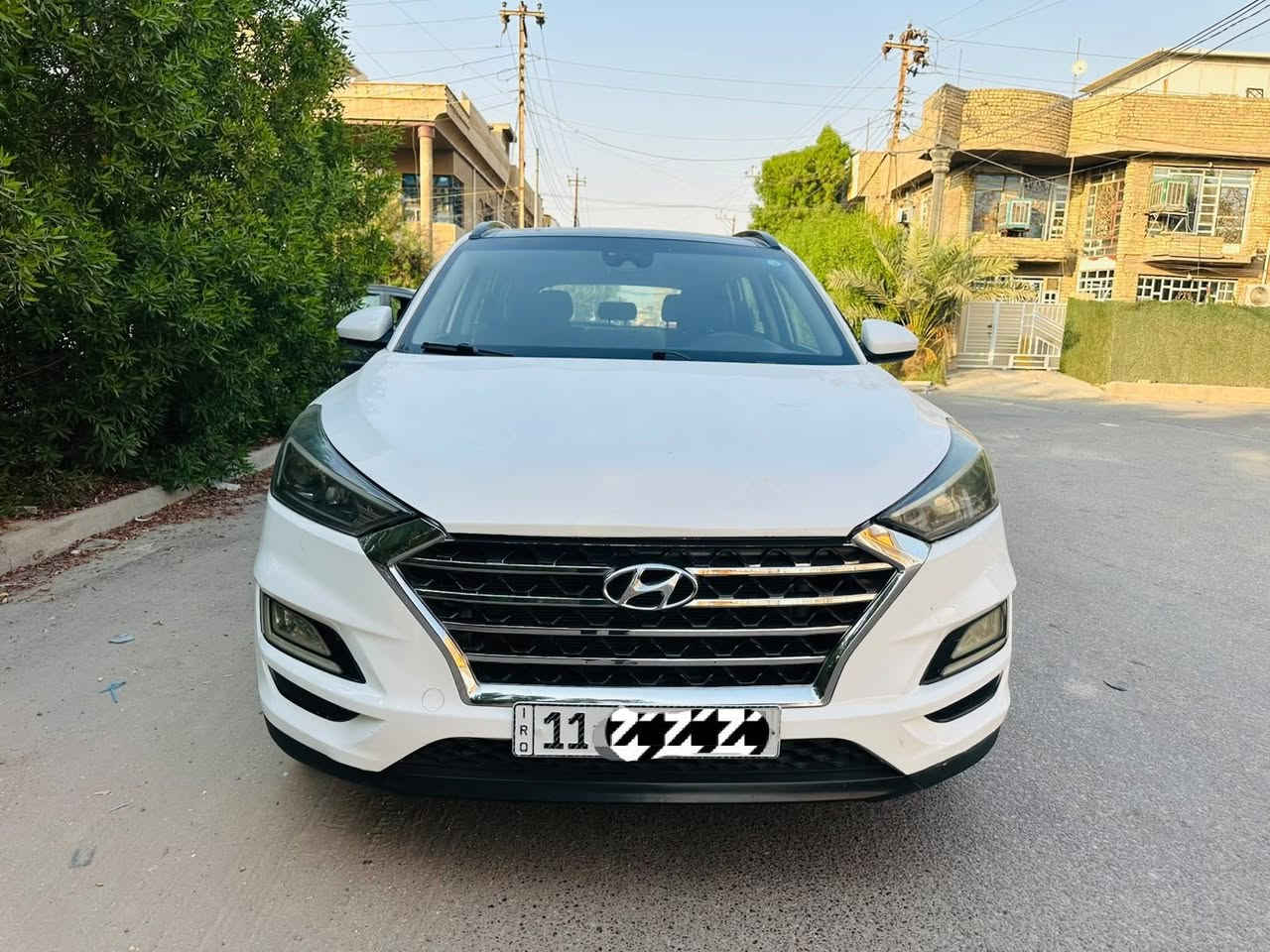 توسان 2019  فوول مواصفات 1/1بنوراما رقم يغداد دولي جديد بصمه بانوراما شاشه كبيره اندرويد كامرا دواره مري شفط اشاير بالمري  هندبرييك بصمه ثلاث انظمه قياده محرك 2400  تبريد امامي خلفي فوول تحكمات  حادثه جاملغ وبنيد فقط كير محرك صدر تبريد جديد السعر  122  للاتصال *********** بغداد الدوره
