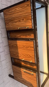 مطابخ حديثة • أبواب وشبابيك • ترميم وتجديد