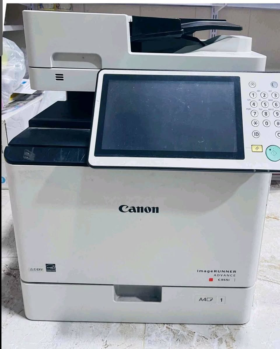 🔥 للبيع طابعة Canon ImageRUNNER ADVANCE C355iF 🔥
🔥 للبيع طابعة Canon ImageRUNNER ADVANCE C355iF 🔥

🖨️ طابعة ليزر ملونة احترافية متعددة الوظائف

✅ طباعة — تصوير — سكانر — إرسال مستندات
✅ طباعة ملونة وأسود وأبيض
✅ سرعة الطباعة: تصل إلى 36 ورقة بالدقيقة
✅ تدعم الطباعة على الوجهين تلقائيًا
✅ شاشة لمس ملونة 10.1 إنچ
✅ سكانر تلقائي للوجهين
✅ وحدة تغذية مستندات تلقائية بسعة 100 ورقة
✅ سرعة المسح تصل إلى 100 صورة/دقيقة عند المسح على الوجهين بدقة 300dpi
✅ دقة الطباعة تصل إلى 1200 × 600 dpi
✅ سعة الورق القياسية حوالي 650 ورقة
✅ تدعم أحجام ورق متعددة حتى Legal
✅ إمكانية الطباعة من USB والشبكة
✅ تدعم Wi-Fi وGigabit Ethernet حسب التجهيز
✅ ذاكرة 3GB RAM وقرص صلب 250GB في نسخة C355iF الرسمية
✅ مناسبة جدًا للمكتبات، المدارس، الشركات والمكاتب والطباعة اليومية الكثيفة. 

🎯 طابعة عملية وقوية للطباعة التجارية والمكتبية

📌 الموديل: Canon imageRUNNER ADVANCE C355iF
📌 النوع: Color Laser Multifunction
📌 الحالة: [ مستخدمة، احبارها صلبة وليست سائلة ]
📌 السعر: [ 300.000 الف دينار وبيها مجال ]
📌 المكان: [ ناحية الفرات]
📞 للاستفسار: [***********]

ملاحظة: الصور تبين بوضوح اسم C355i على الواجهة، لكن قبل نشر الإعلان أنصحك تتأكد من الملصق الخلفي/الجانبي هل الموديل الكامل C355iF؛ لأن حرف F يفرق في بعض التجهيزات والمواصفات. Canon توضح أن اسم الموديل يكون على مقدمة/أعلى الجهاز أو على الملصق التعريفي. 

إذا تريد، أقدر أيضًا  ويبرز أنها مناسبة لطباعة الملازم والكتب.أصيغ لك إعلان أقوى باللهجة العراقية يجذب أصحاب المكتبات والمطابع
