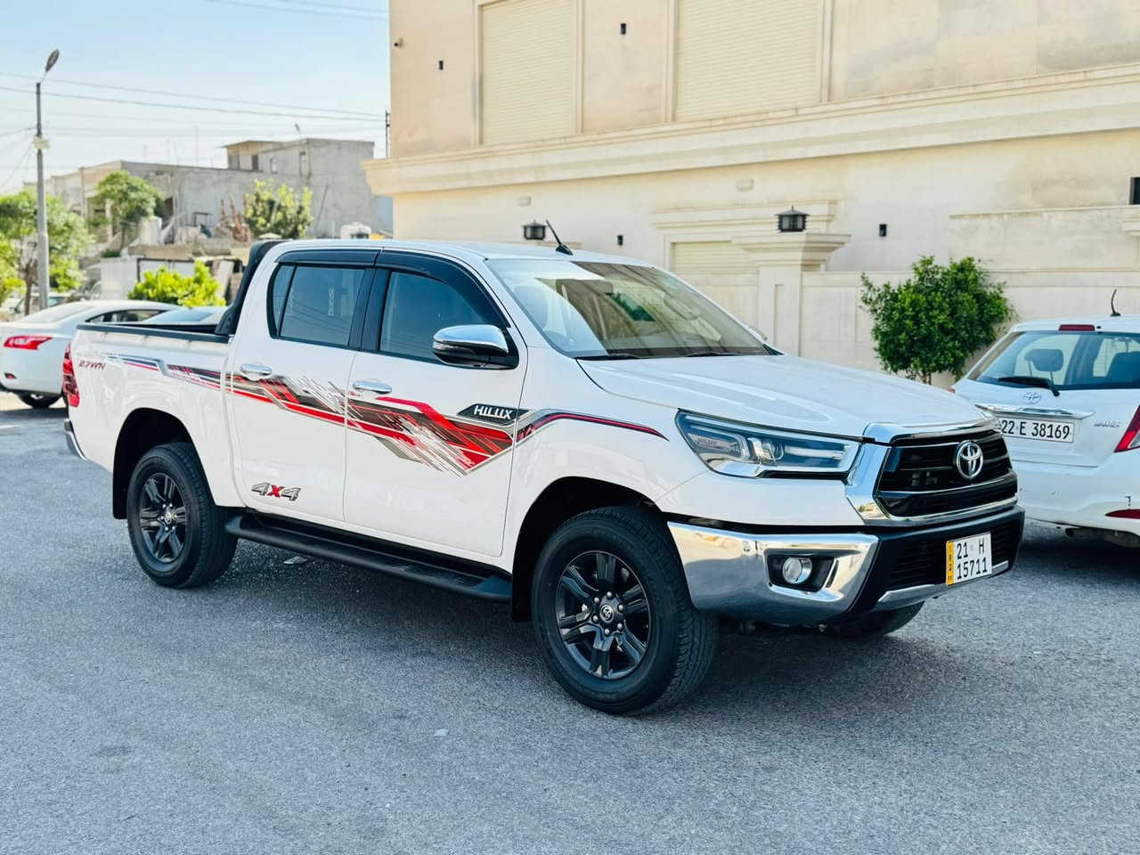 🚘 للبيع | تويوتا هايلوكس 2023 – فورويل

🔹 الموديل: 2023
🔹 النوع: فورويل 4×4
🔹 الوقود: بنزين
🔹 الگير: أوتوماتيك
🔹 المواصفات: فول مواصفات «ساز»
🔹 الرقم: أربيل وكالة – تحويل
🔹 الممشى: فقط 50000 كم — أخت الزيرو ✨
🔹 الكفالة: مكفولة كفالة عامة
🔹 دوشمة بلادية
🔹 الدهن: دهن شركة، مبدل إلها
📍 الموقع: اربيل نفس اربيل
🔹 قباغ المحرك مفتوح بسبب طالع ولف صلحنا ب شركه
🔥 سيارة نظيفة ومواصفاتها كاملة، جاهزة للفحص والبيع.
سعر 269 مجال قليل
للاستفسار والتفاصيل: 
***********
