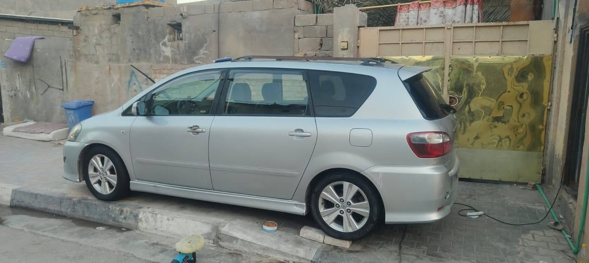 سياره تيوته  ابصم مديل 2003 كرستال  7راكب فول موصفات دبل تنته 
تخم تاير  باتري جديد  
تبريد  3قطع  تبريد جاهز 
سياره مكفله من الضربه وصبغ سعر 130
هاتف ***********
