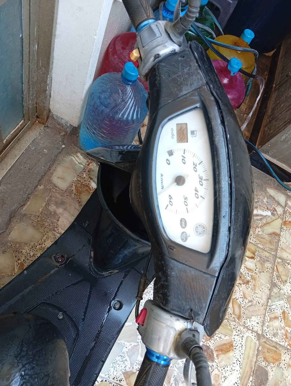 دراجه 60 عصفوريه جديده للبيع نظيفه محرك ما مفتوح نظيفة كلش اي عطل ماكو تجي اشوفه وفحصها يله تأخذها تاير جديد محرك جديد كلشي جديد السعر 275 وبيه مجال للتواصل عبر الواتس اب ***********
