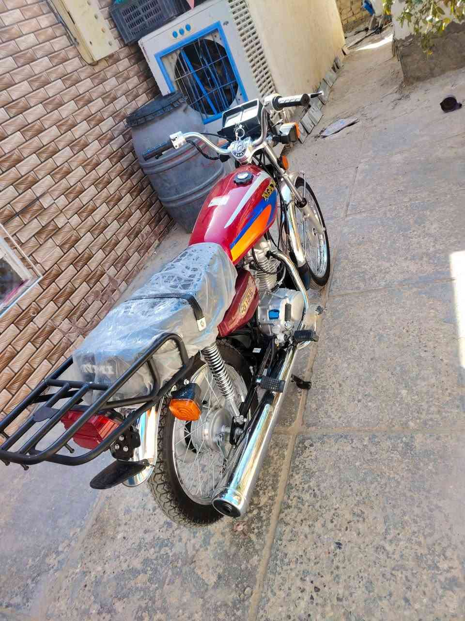 سلام عليكم نامه مديل27كله شلامجه بس شاصي 27الباقي كله شلامجه 26مكاني الحمزه الشرقي
الي يحب تفاصيل اكثر يتصل***********
