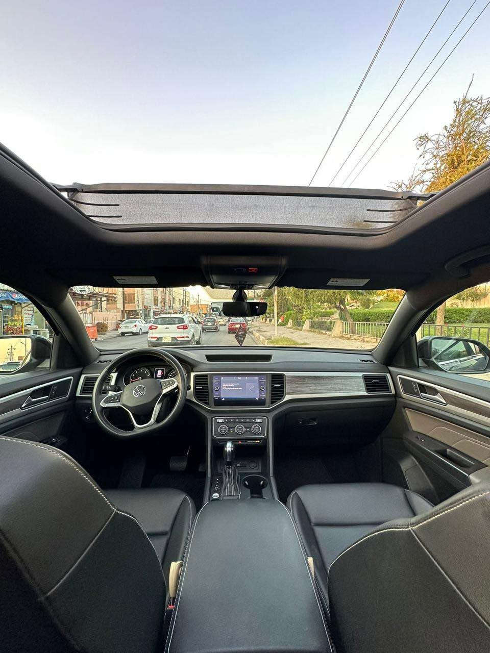 volkswagen Atlas Cross Sport 2021 V6

‎ئەتلەس کڕۆس سپۆرت se ٢٠٢١

‎ رەنگ چیمەنتۆیی
 V6 مكينه
‎١٤ هەزار میل رۆیشتیە
‎سەقف پانۆراما
‎بسمە 
‎تشغيل عن بعد
‎نظامي start stop
‎شاشە گەورە کار بلی و اندروید اوتو
‎کوشن جلد 
‎كوشين كارەبایی 
‎کشن گەرمی
‎بریک بسمە دوگمەی پارکینگ
‎کامیرا حساسی پشت و پێش
‎رادار پێش و پشت و تەنیشتەکان
‎شەحنی موبایل وایرلێس wireless car charger
‎دەرگایی پشتەوە کارەبایی
‎زور مواصفاتي تري تيدايه

‎

‎بن قەپاغی بەنزین ليدانةكى بچوكى هەیە سبوخە
‎هەموو بە شەرت 
‎ارباگ نەتەقیوە

‎فولكسواكن اطلس كروس سپورت ٢٠٢١ v6

‎لون اسمتي او سموك
V6 محرك
‎ماشيه ١٤ الف ميل
‎سقف بانوراما
‎بسمه تشغيل عن بعد 
‎نظام start stop
‎شاشه كبيره  كار بلى و اندرود اوتو
‎كشنات جلد 
‎کشن كهربايي
‎كشن تدفئه 
‎بريك بسمه
‎زر باركينگ مساعد گراج
‎كاميرا حساسات امامي و خلفي 
‎رادار امامي و خلفي 
Tتحديد مسار
‎نقطة عماء 
‎شحن وايرليس موبايل
‎باب خلفي كهربائي 
‎بيها بعد هوايه مواصفات

Hارباكات سليمه 
بدون حادث بيها طخه جوه قباق بنزين مصبوغه 
مكفوله من كلشي 
رقم جديد
‎

‎ رقم موبايل:  *********** أربيل, العراق
