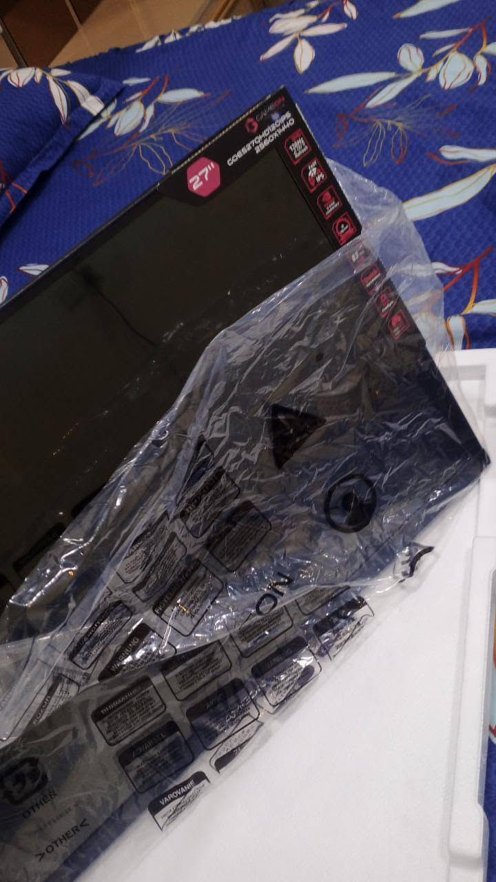 شاشه كيمنك 120HZ مع 2 سبيكرات السعر كامل 250 الف
العنوان:دهوك-دوميز مدخل ٢ 
***********
