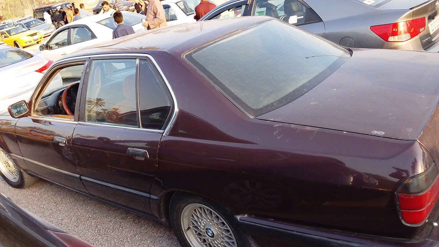 بي ام 730i رقم بغداد انكليزي تبريد شغال السياره نضيفه مراوس فقط بسياره صفره /*********** متواجد بس اتصال
