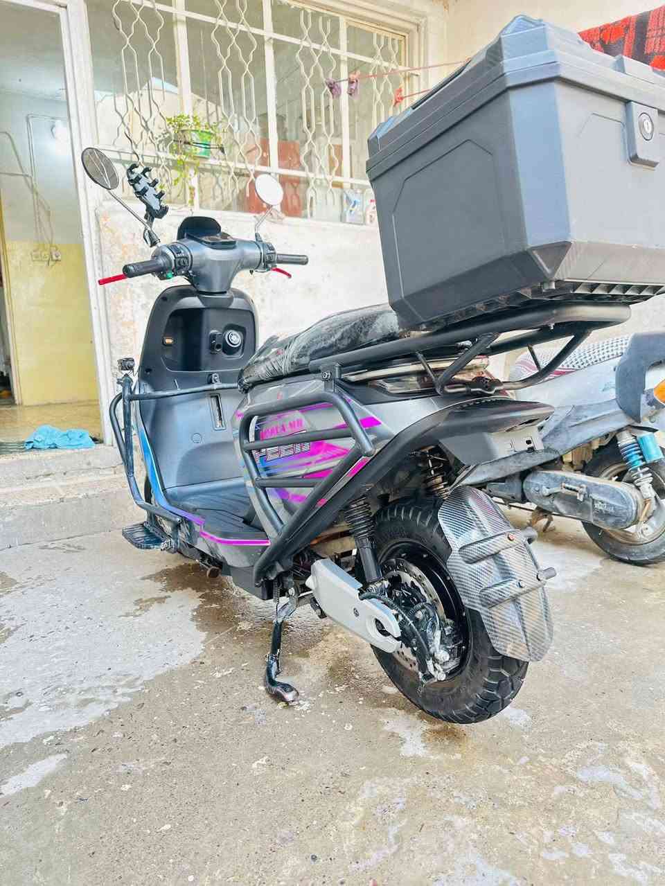 سلام عليكم شباب ماطور نضيف ما مفتوح ولا واصل مصله السعر 800 وبي مجال بسيط العنون موصل جنب الايمن تواصل واتساب ***********

