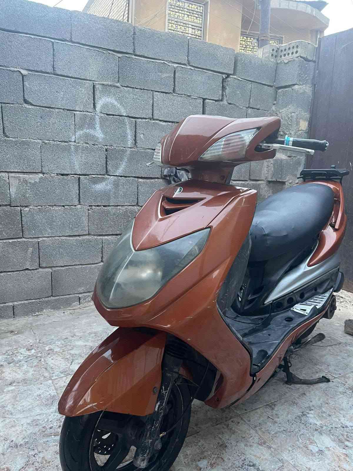 سلام عليكم سكنس فحل للبيع نوزل شلعه ومعدل بوشه58 دراجه خير من الله كهربائيات كلها شغال كيج بانزين سرعه كلها شغاله مكاني بغداد سعر425وبيها مجال رقمي ***********
