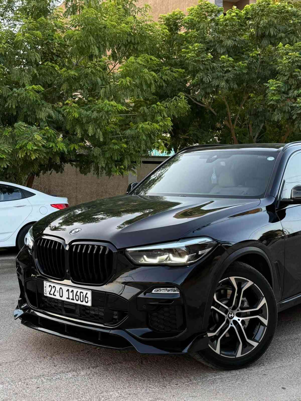 X5 40i • ٢٠٢٣ • ٣١٠٠٠ كم