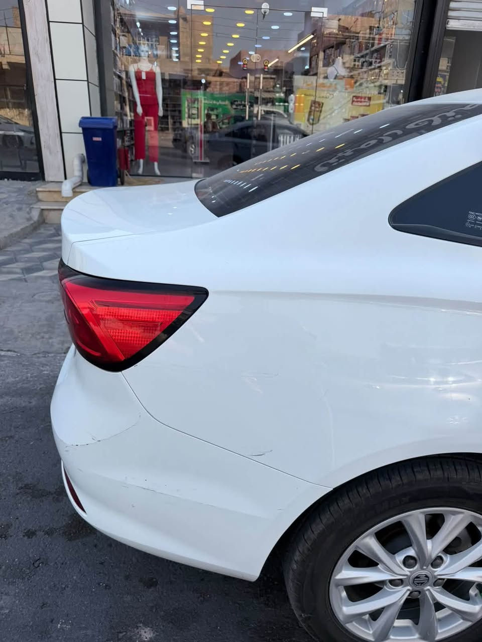 Mg5 2022
ماشية 55 الف كيلو متر
سيارة نظيفة جداً
ضمان شركه على دهن وكلشي من ادوات وكير ومكينة
تخم تاير جديد
شاشة وكاميرا خلفية
تبريد ثلج
السعر 93 وبيها مجال بسيط
***********
