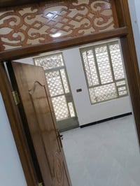 بيت بالسريدات الجديده المربع الأول شارع أسواق الشورجة مساحة50 متر ٣ طو...