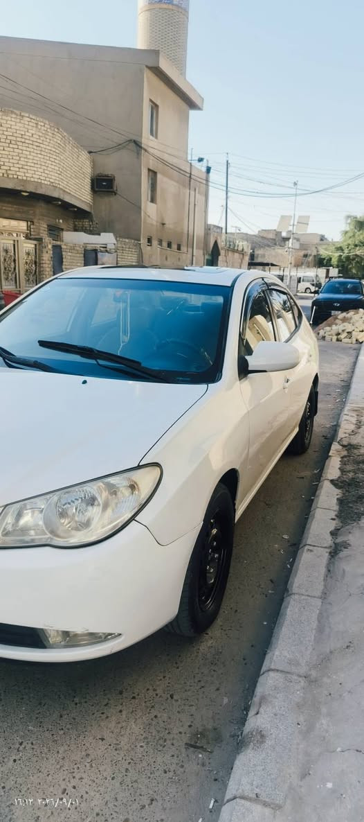 سيارة النترا 2007،
سيارة جديدة خير من الله 
صدر جديد
تخم تاير جديد
تبريد خير من الله، كير ومكينه مكفولات مكينه 2000 
الرقم السياه مميز صلاح الدين مشروع وطني 
السياره باسمي ثاني يوم تحويل
السياره ضربتهة بل جاملق الخلفي جوه التاير وجاملق الثاني شبر صبغ
المكان بغداد الجديده النعيرية
السعر 88 وبيهة مجال قليل
الرقم ***********
