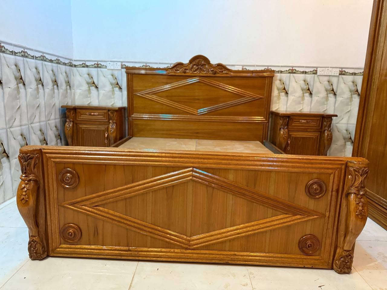 غرفه طابقين تسكام داخل خارج صاج شغل درجه اولى العنوان بابل الشوملي اتصل ***********
