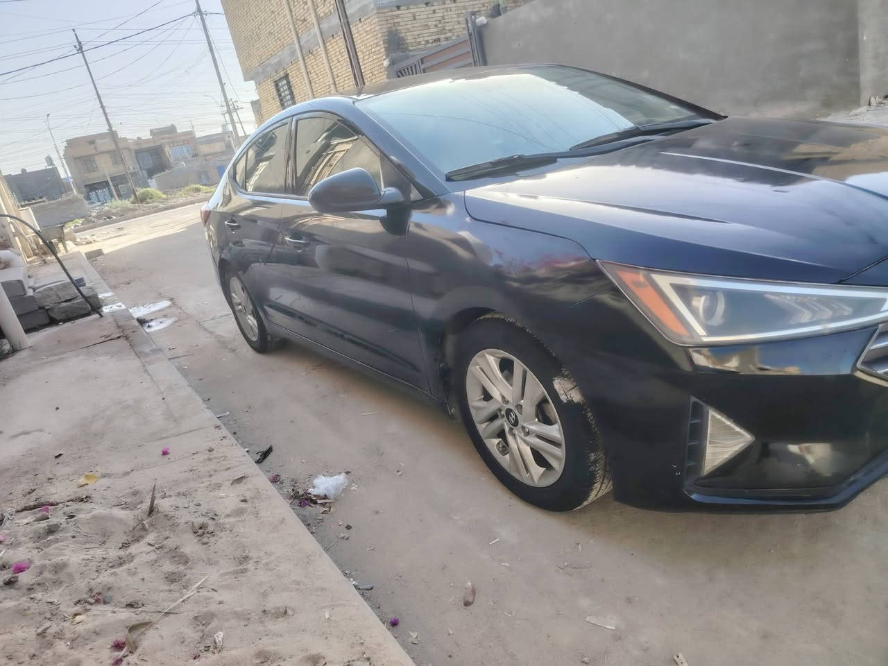 النترا ٢٠٢٠ أمريكي مكينه ٢٠٠٠ دوش لا تنقيص ولا تبخير حادثها چاملغ وبنيد ماشيه ١٥٦ معوقين باقيلها خمس شهور وتصير حره المعوق شاب وحاضر للوكاله والتحويل
السياره حداديه جديده تخم تاير جديد مواصفاتها شاشه وكامره بلاد رادار ومانع تصادم حساسات اماميه خلفيه
تحديد مسار حساسات اجتياز بالمرايا الجانبيه وبعد هواي مواصفات بيها
سعرها ١٠٧ ورقه
مكان السياره ذي قار الغراف
ترهم بيع ومراوس بسياره نفس السعر لو اقل
***********
واتساب
