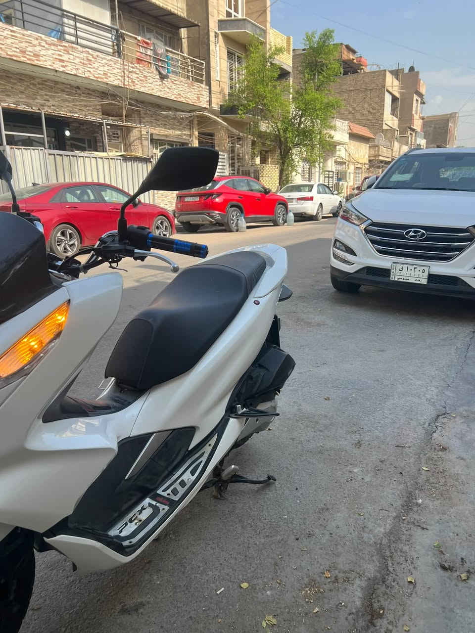 السلام عليكم ببسي اكس جيل الثالث كوري للبيع الدراجه مكفوله كفاله عامه لا تبخير لا تنقيص مال جناي حساس ازدحام حساس استانت الدراجه حلوه كيلو متر شغال مال بانزين شغال فقط الدبل إشاره شغاله بس الخلفيه تشتغل اشاره وحده مال دبل اشاره يعني الدبل اشاره تشتغل ٣ اشارات مابيها أي نقص السعر 15$ورقه وبيها مجال حك الجيه العنوان بغداد الكراده الرقم ***********وبلعافيه علئ الياخذه
