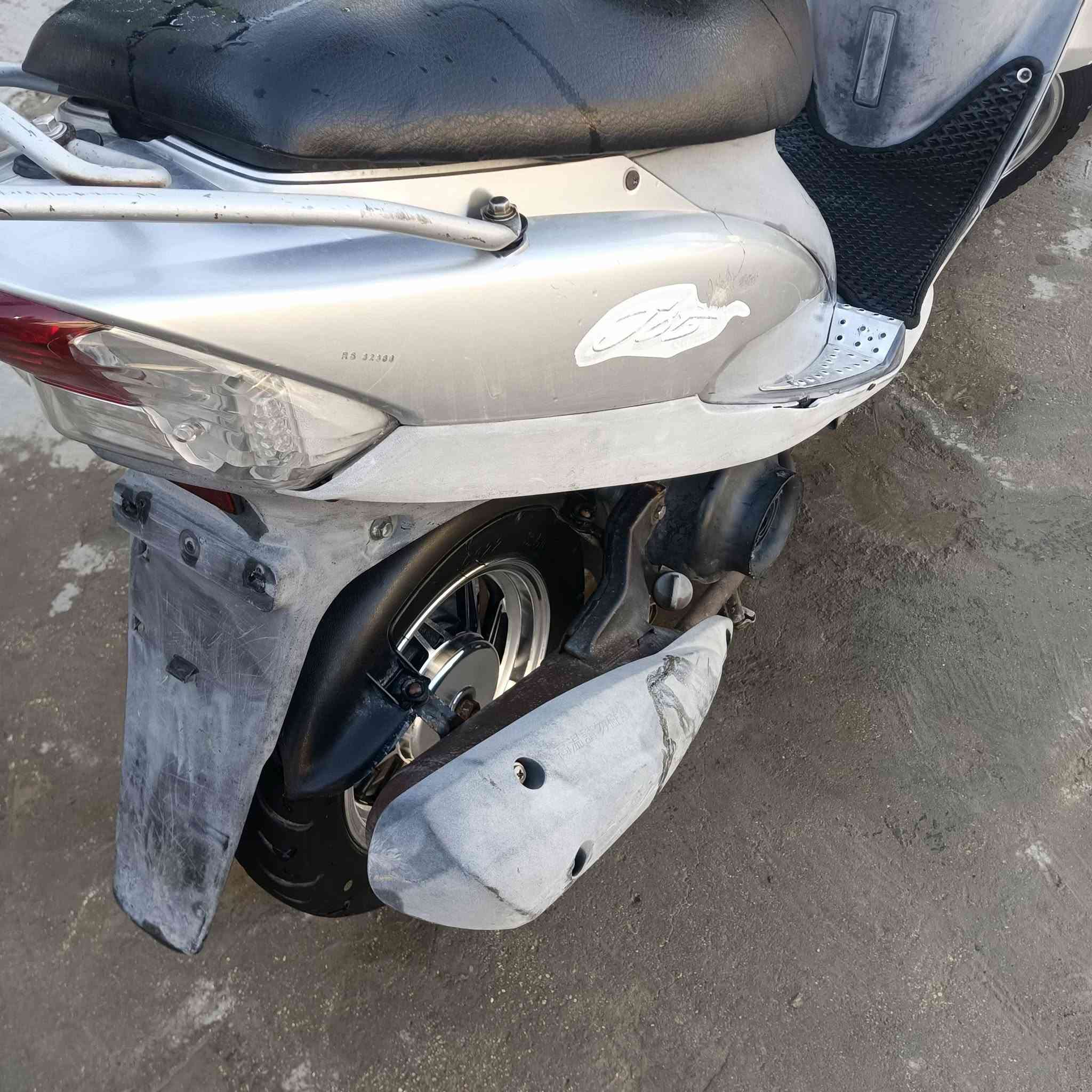 للبيع سعر750 الاتصال ***********
