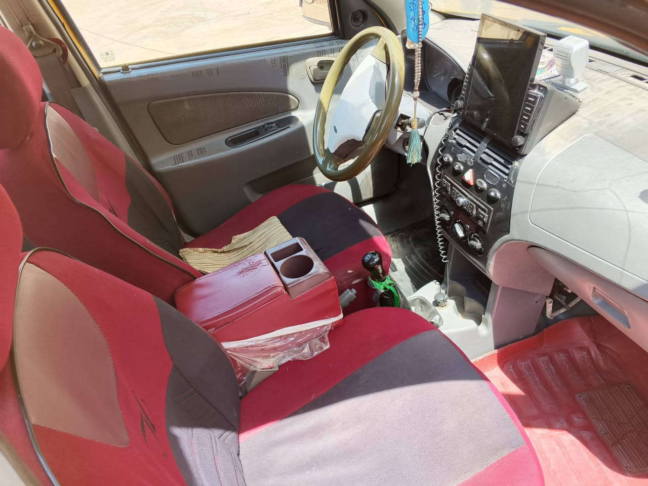 سلام عليكم سياره طيبه مديل 18كفاله مكينه كير تبريد حداديه ستوني مكملهه بيع مستعجل راعيهه يريد مداور سياره رقم بصره عنوان كربلاء حي نصر ***********سعر 35وبيهه مجال
