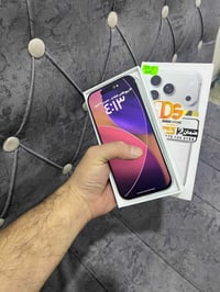 ايفون 17 برو فقط سلفر نضافه 100 ذاكره 256 بطاريه 94 ميحتاج اشرح عليه  ...