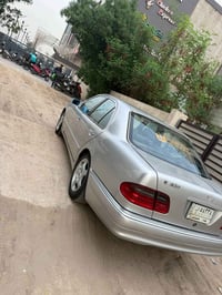 مارسدس ١٩٩٧ • ماشيه ١٦٧٠٠٠ • باسمي