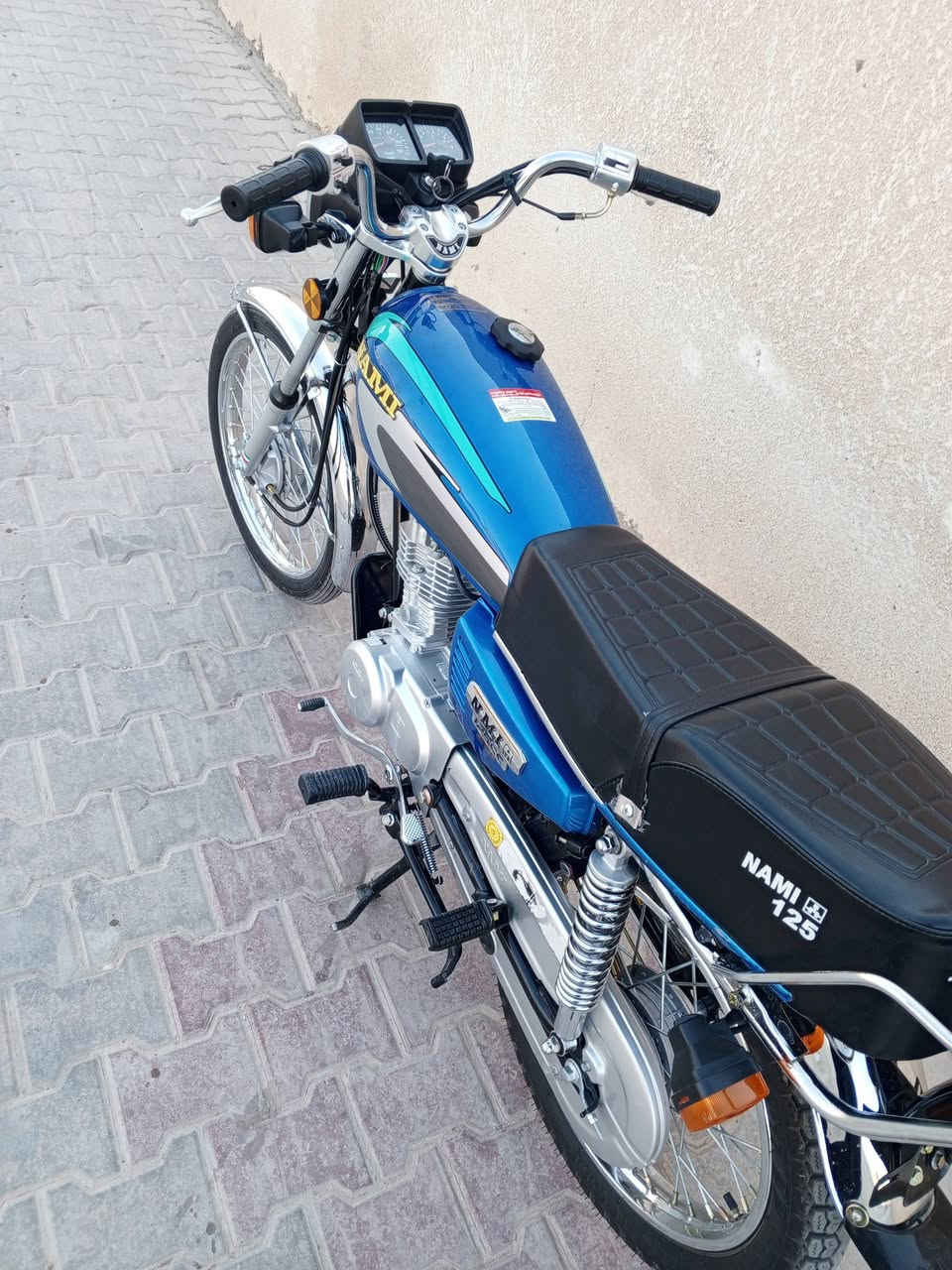 ‏السلام عليكم
‏نامه 4 گير للبيع شاصي اوراق سكنر 27 والغراض اصلي شلامجه صارلها اقل الشهر من عمرتها شلامجه من الطول للطول برغي امتياز ما بيها شرط الدراجه كفاله عامه مكاني كوت 
‏السعر 950 وبيها مجال قليل ***********
