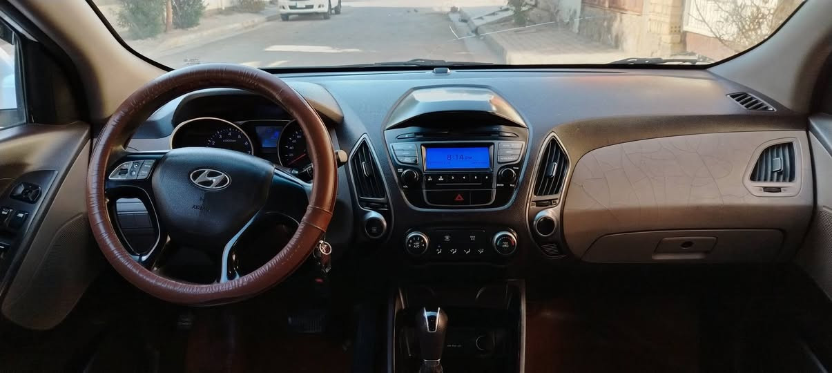توسان ٢٠١٥ خليجية للبيع
السعر ١٤٥ $ اميركي
المكان بغداد المحمودية
للتواصل ***********

نص مكتوب في الصور:
- Rasheed One DAY
