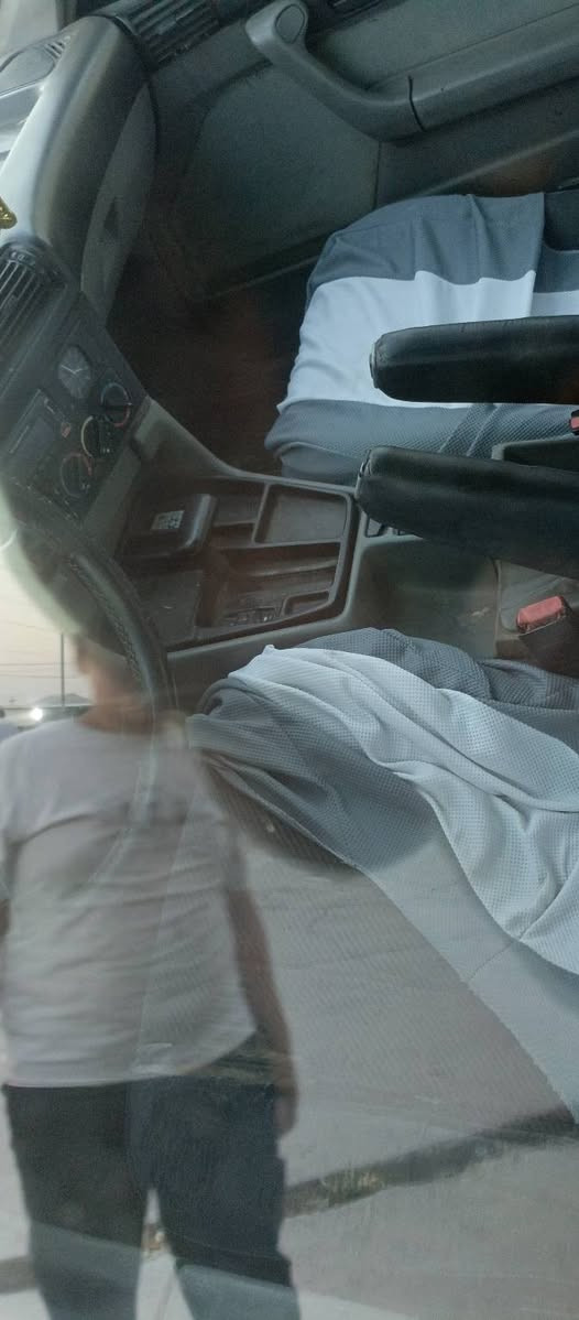 للبيع بي ام موديل 1991 سنويه منتهي من 2025 تايرات جديد تبريد شغال محرك بشرط 525 فل گير اوتوماتيك صبغ بلادي سعر 45 بيه مجال عنوان طوز خورماتو رقم *********** طوز, صلاح الدين
