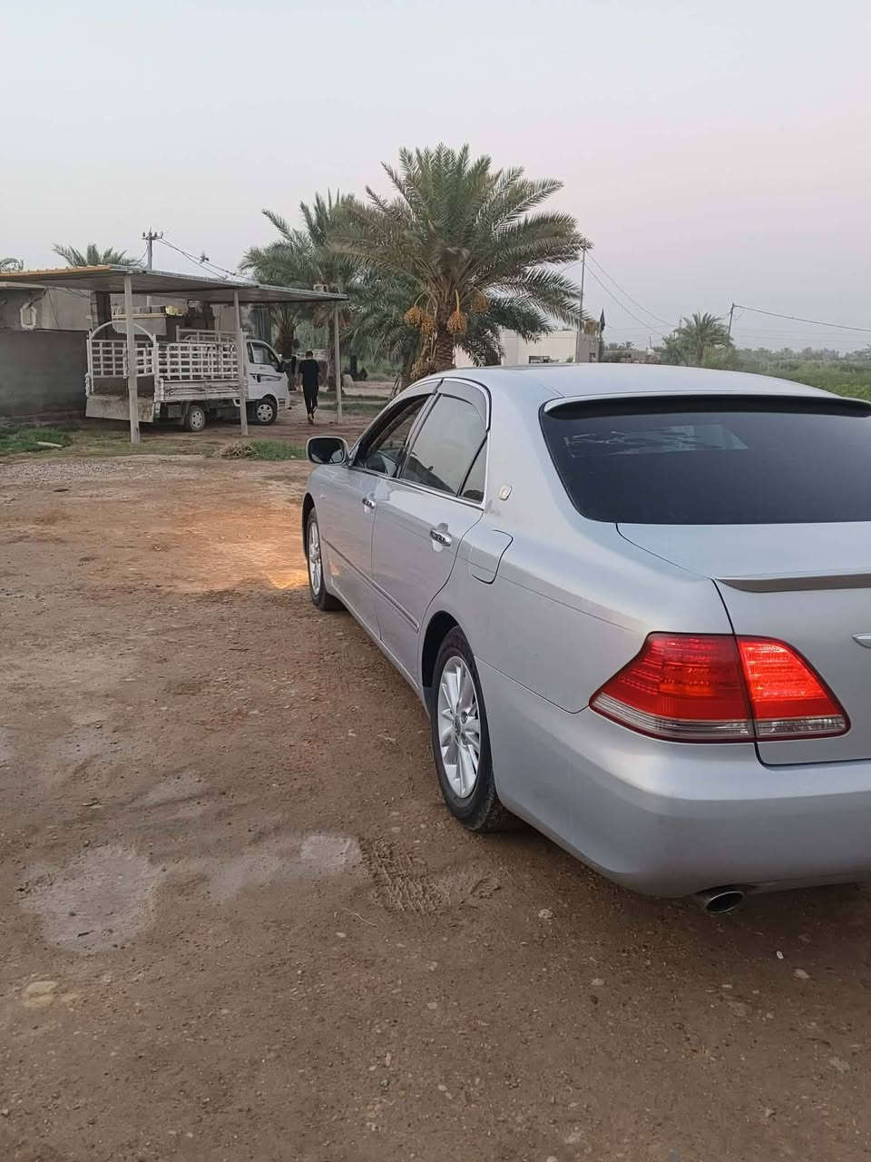 السلام عليكم شاهينه للبيع موديل 2004 شاصي 83 بصمه سياره كامله من جميع النواحي رقم بصره الدولي ب 135 وبيه مجال التفاصيل أكثر اتصل 
***********  بغداد البلديات

