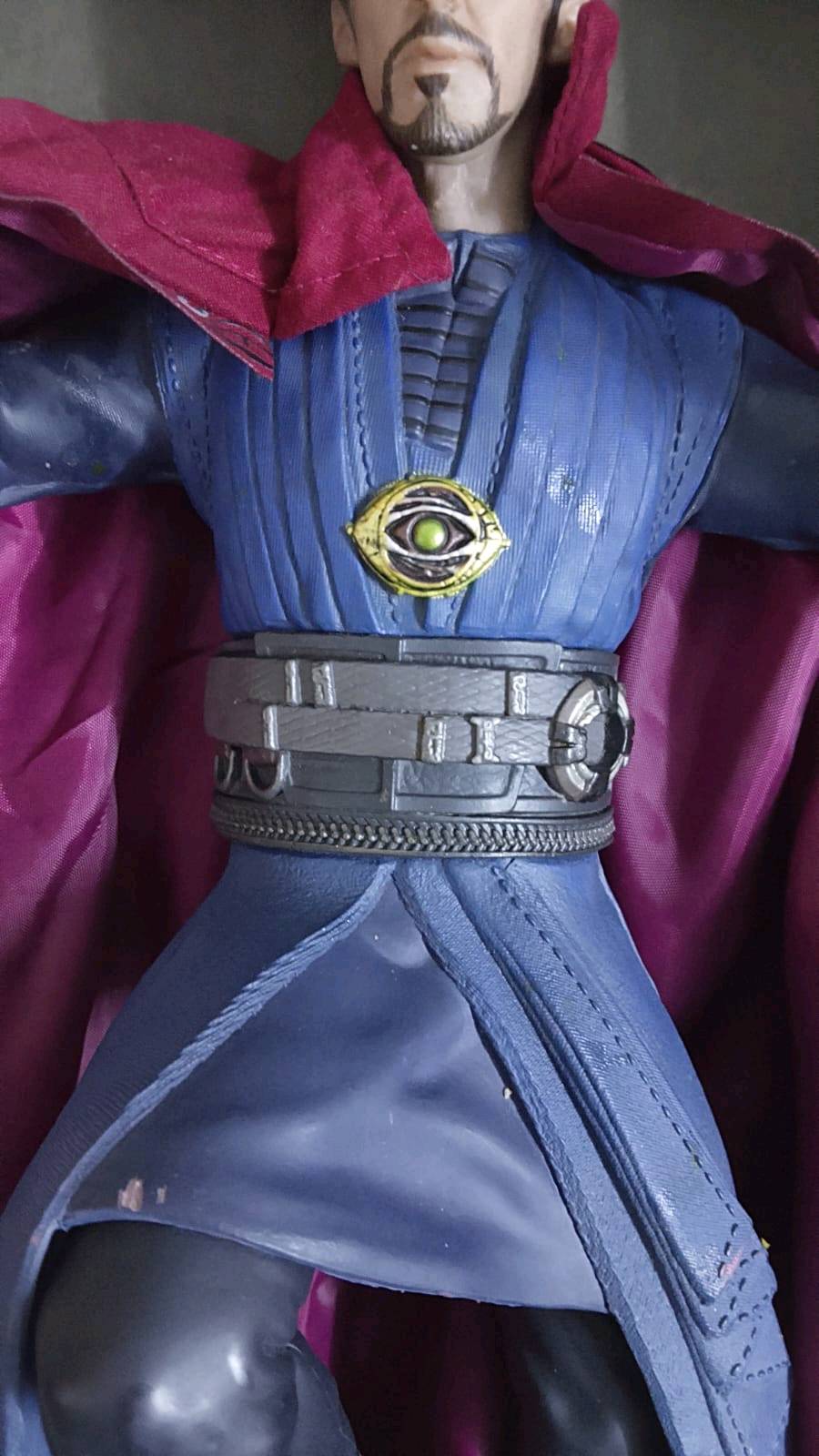 مجسم دكتور سترينج Doctor Strange قياس   30cmكوالتي عالي ودقه رائعه وطبيعيه الكوالتي فول فول 
لمحبين اقناء المجسمات الاصليه وذات المتانه العاليه 
مجسم عالي الدقه والكوالتي يحجي رايده ب85مع هديه كره قدم غير مستخدم اذا تحب تقتني تفضل خاص