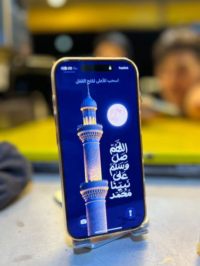 آيفون ١٧ برو • ٢٥٦ • بطارية ٩٩٪