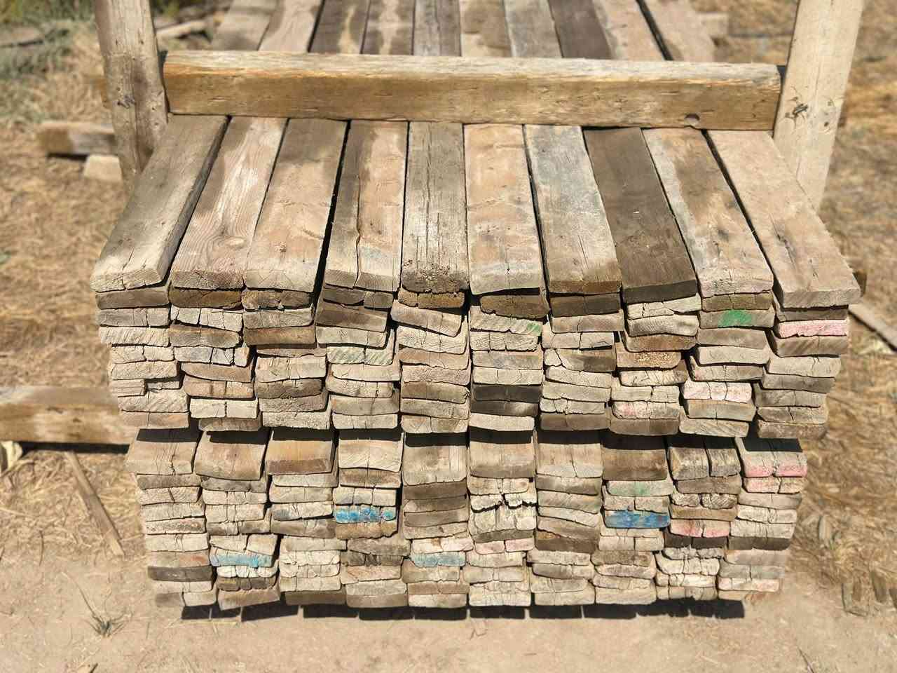 سلام عليكم.   مكعبين لوح طول 4متر  روسي تارس 25ملم 
مشتغول 3شغلات   العنوان بابل 
***********     //   ‏‪***********‬‏
