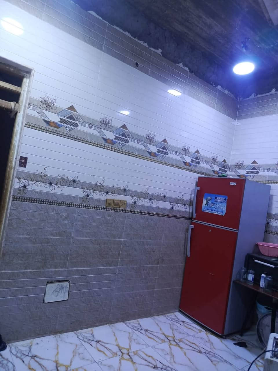 بيت للبيع • ١٠٠م • طابقين