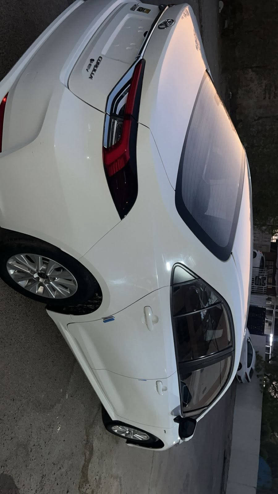 كورلا هايبرد ٢٠٢٥ خليجي نص فوول ماشيه ٥٠  مكفولة كفاله عامه فقط طخه بل بنيد/السعر 150 مكاني بغداد
***********
