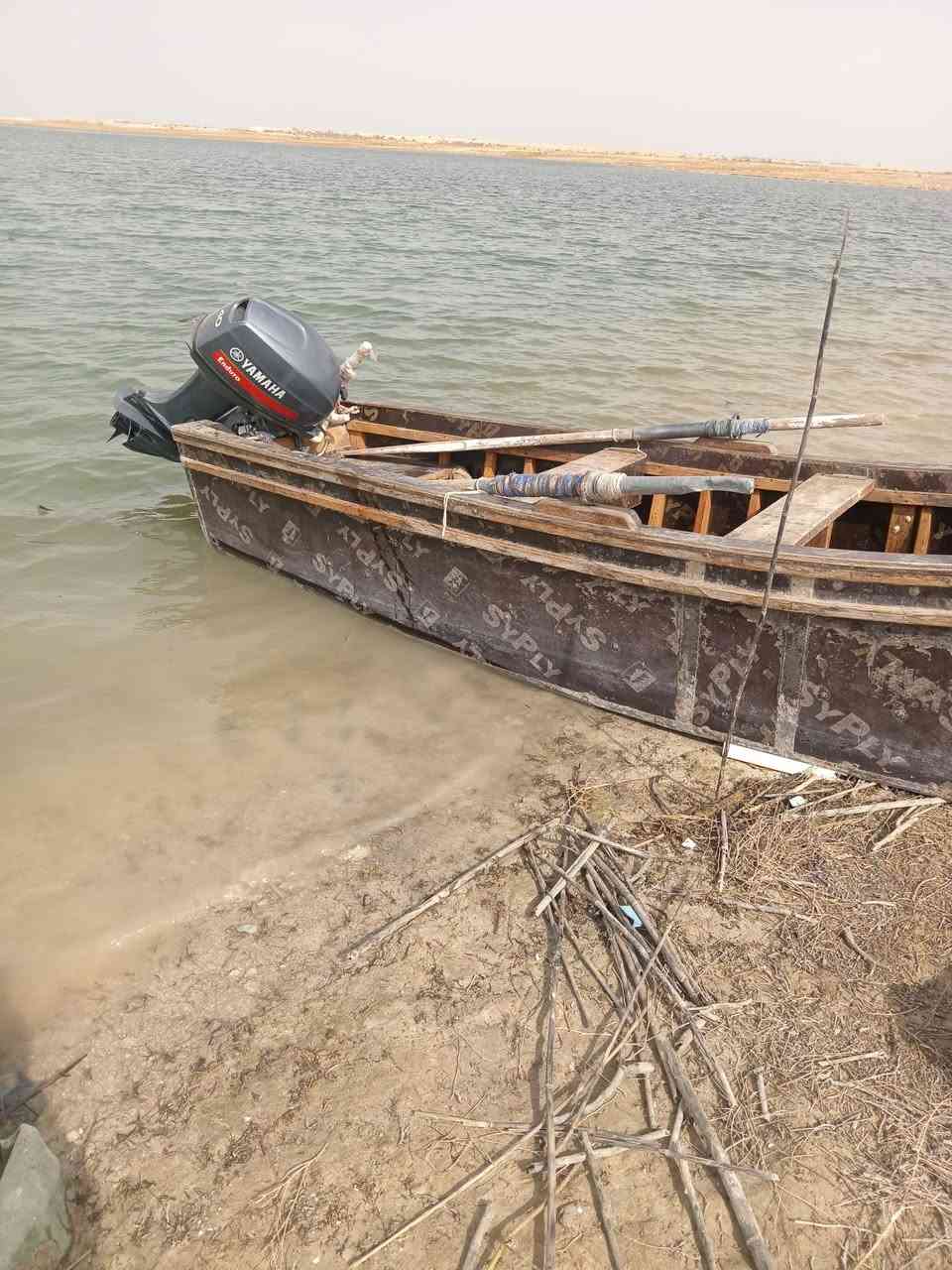 لادينه • مكينة ٤٠ • محرك شرط