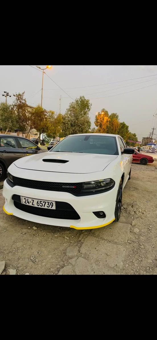 دوج جارجر مواصفات GT 
موديل 2023
40 مايل ماشية 
جملوغ امامي و جملوغ خلفي صبغ 
صور حادث موجود داخل منشور 
حادث خفيف بدون دواخل و ايرباك
سعر : 255$
تلفون : *********** أربيل, العراق
