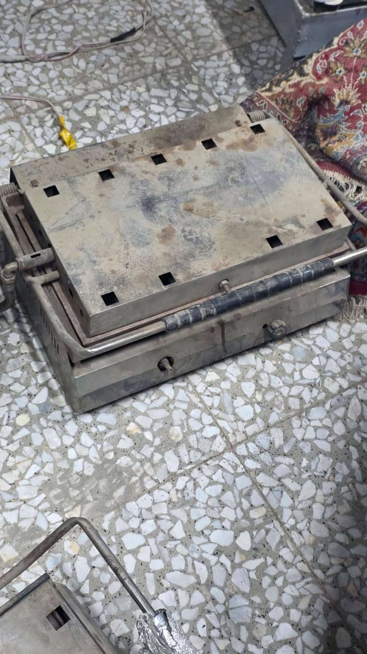 غراض للبيع المكان بغداد الجديده الاستفسار الاتصال ***********
