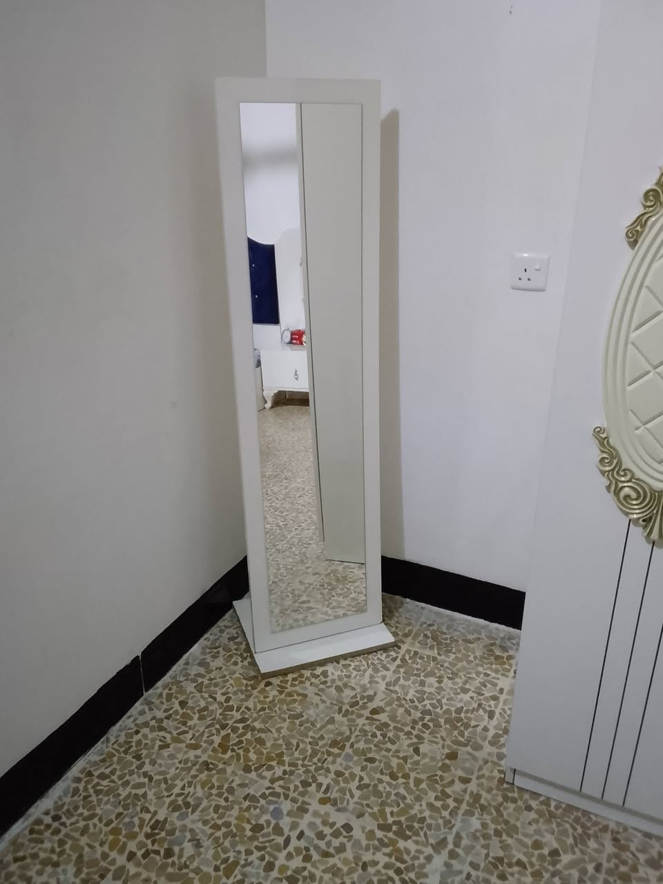 للبيع غرفه تركيه  شراي انتصل*********** خاص مغلق
