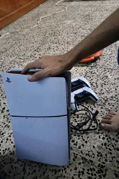 بلايستيشن ٥ • نظيف ١٠٠٪ • أقل من ٣٠ مرة