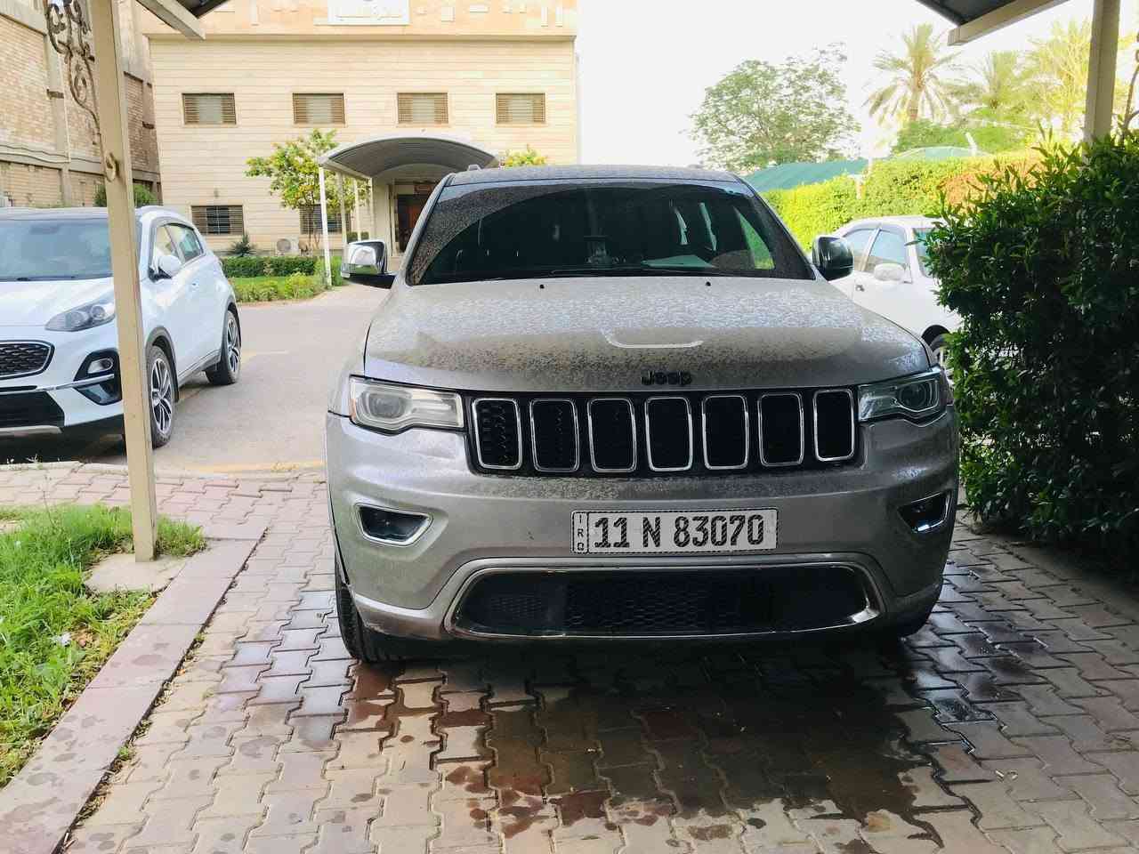 للبيع جيب 
( وارد امريكي )
موديل ٢٠١٨
خمس قطع صبغ بدون دواخل 
ماشيه١١٢
موصفات فول الفول غرفه جلد تدفئ كشنات كشن كهرباء 
مكانها كربلاء   
سعر على الواتساب 
للتواصل  
‭***********
