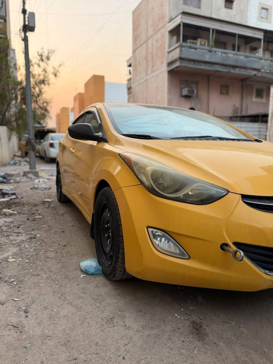 السلام عليكم
النترا موديل ٢٠١٣  وارد  رقم بغداد  بدون حادث  ليبل واحد
محرك ١٨٠٠  دوش سنويه ٢٠٣٠  باسمي السعر ١٠٥ وبيه مجال بسيط للاستفسار  ***********
